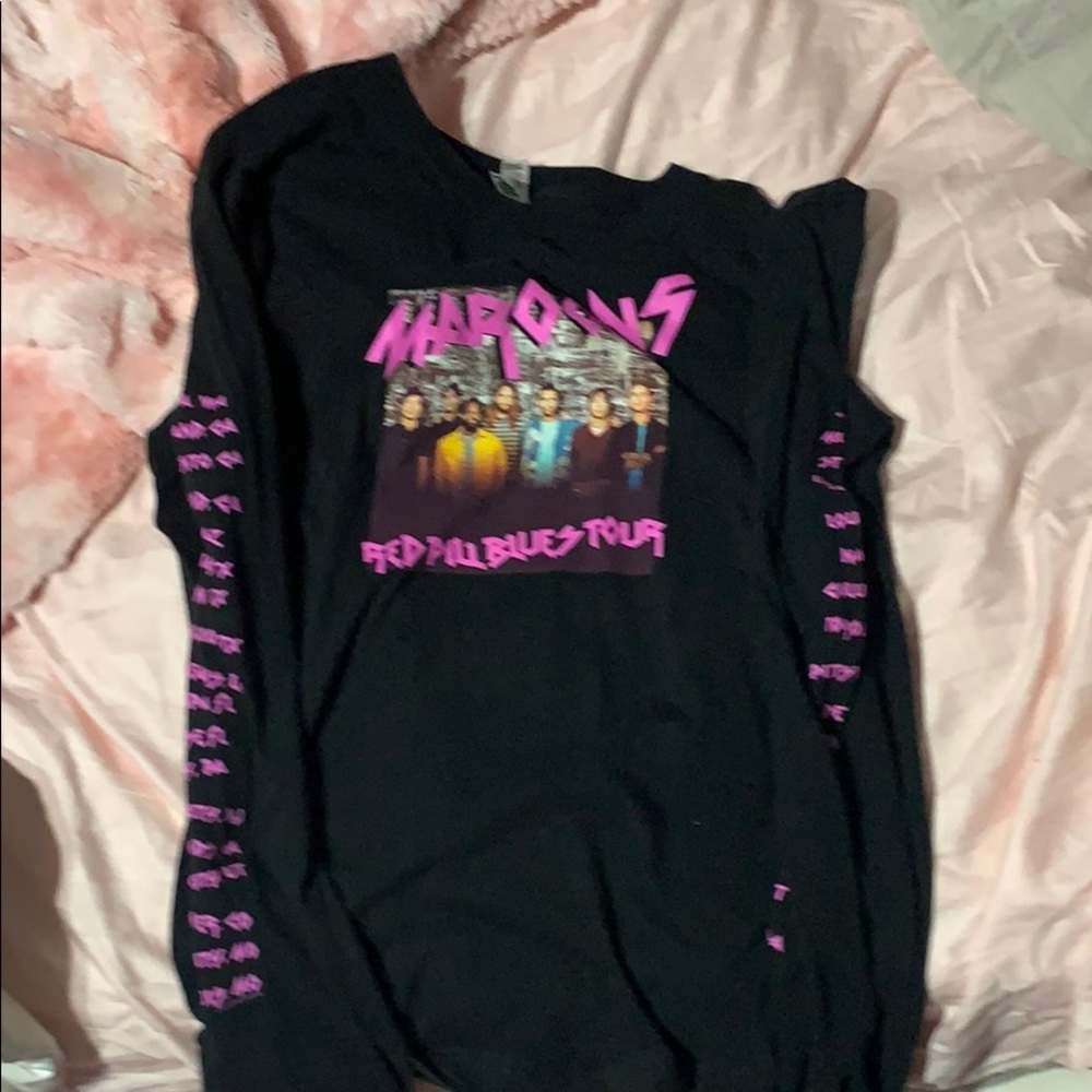 I got this at a concert and it Dosent fit me anymo